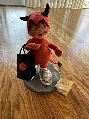1990’s Vintage Annalee Halloween Devil Doll 10” w/ Tag